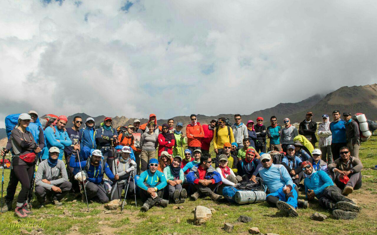 پایان اردوی بزرگ علم کوه – پیمایش قله علم کوه با گام های  اعضای آموزشی باشگاه