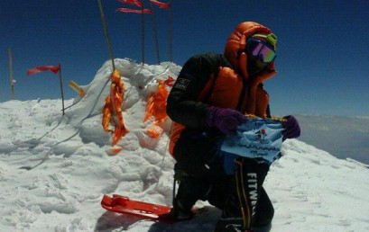 مهرداد شهلایی قله موستاق آتا را پیمود و به چادرگاه اصلی بازگشت