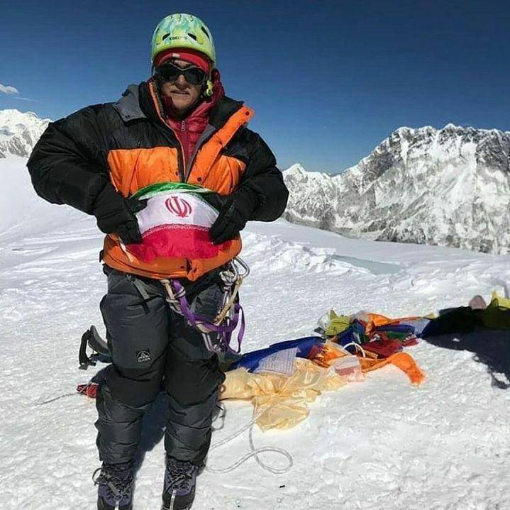 شادباش صعود پرستو ابریشمی به قله‌های آمادابلام  و ایلندپیک